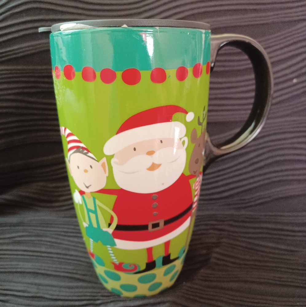 Evergreen NWOB Santa Elf Reindeer latte travel mug 17 oz (100624C)